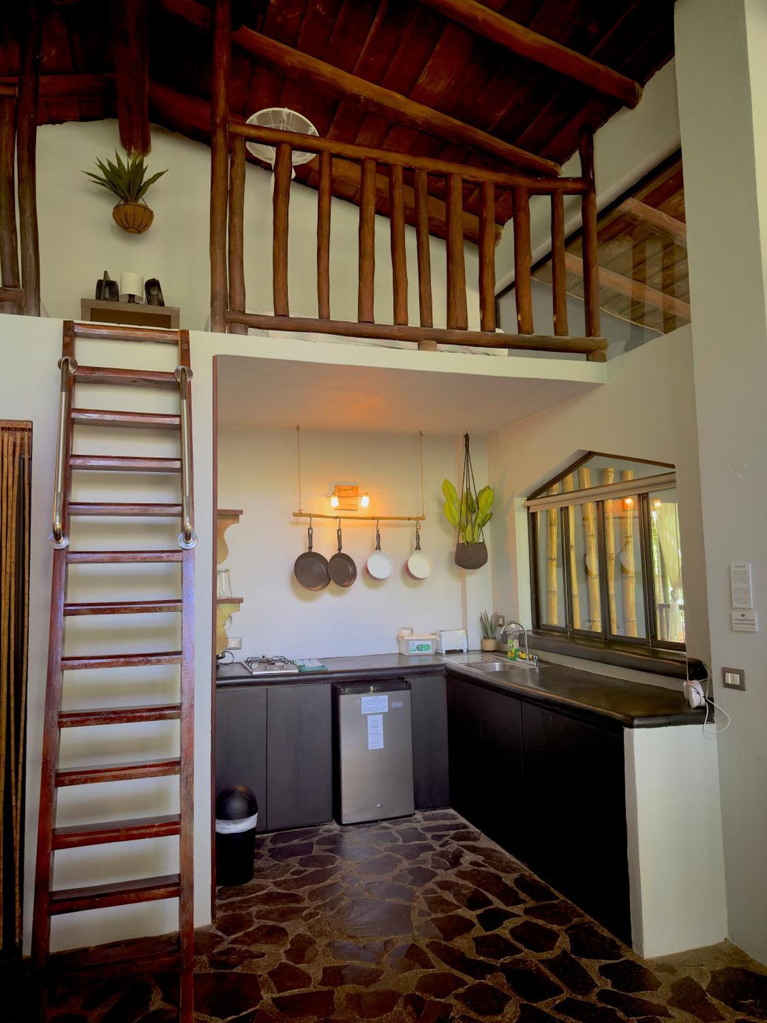 Canaima Chill House Playa Santa Teresa  Экстерьер фото